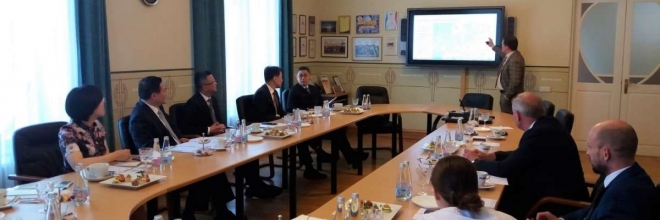 Ventspils brīvostā viesojas Pudongas Jaunā rajona delegācija no Ķīnas