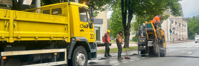 Notiek ielu seguma remontdarbi divos nozīmīgos ielu posmos